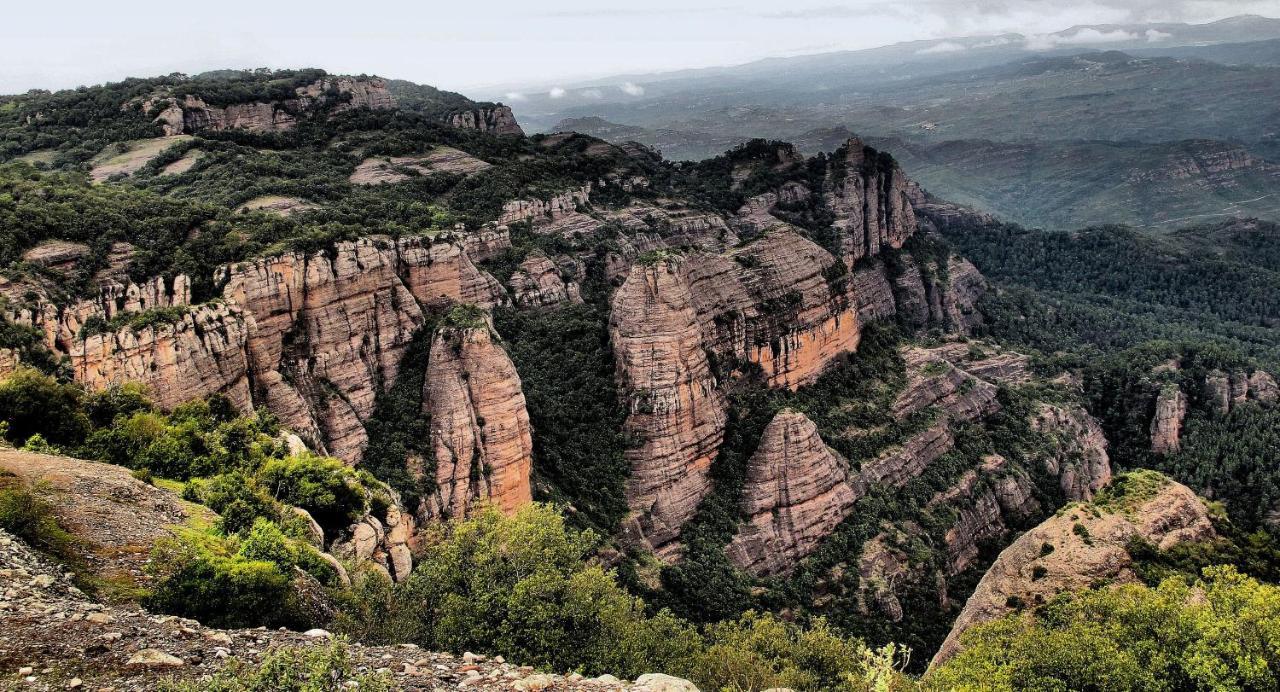 Vilar Rural De Cardona Luaran gambar